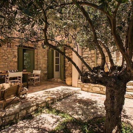 Kyparissia Old Town Lodge With Amazing Sea View Buitenkant foto